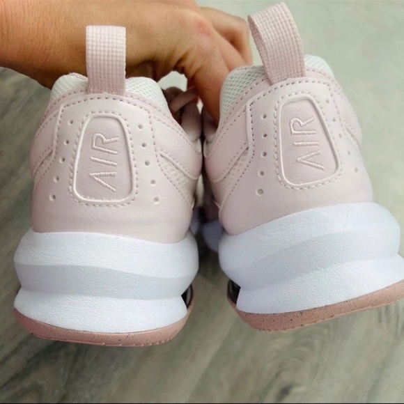NWT Nike Air Max AP Women’s Shoes - Picture 7 of 8